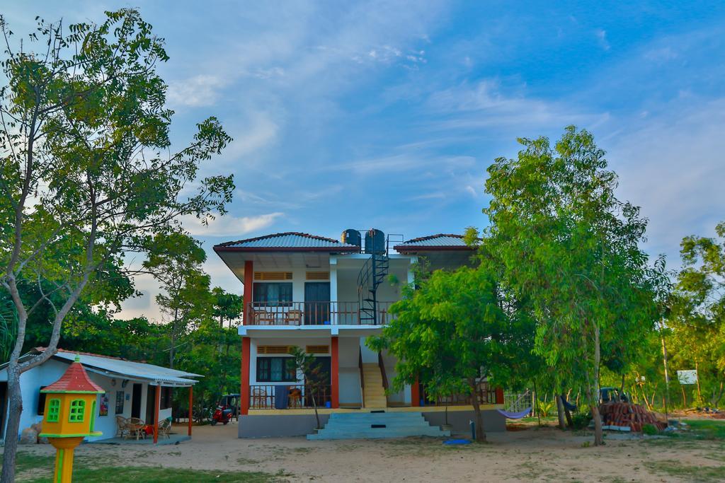 Autumn Moon Beach Cabanas Tangalle Εξωτερικό φωτογραφία